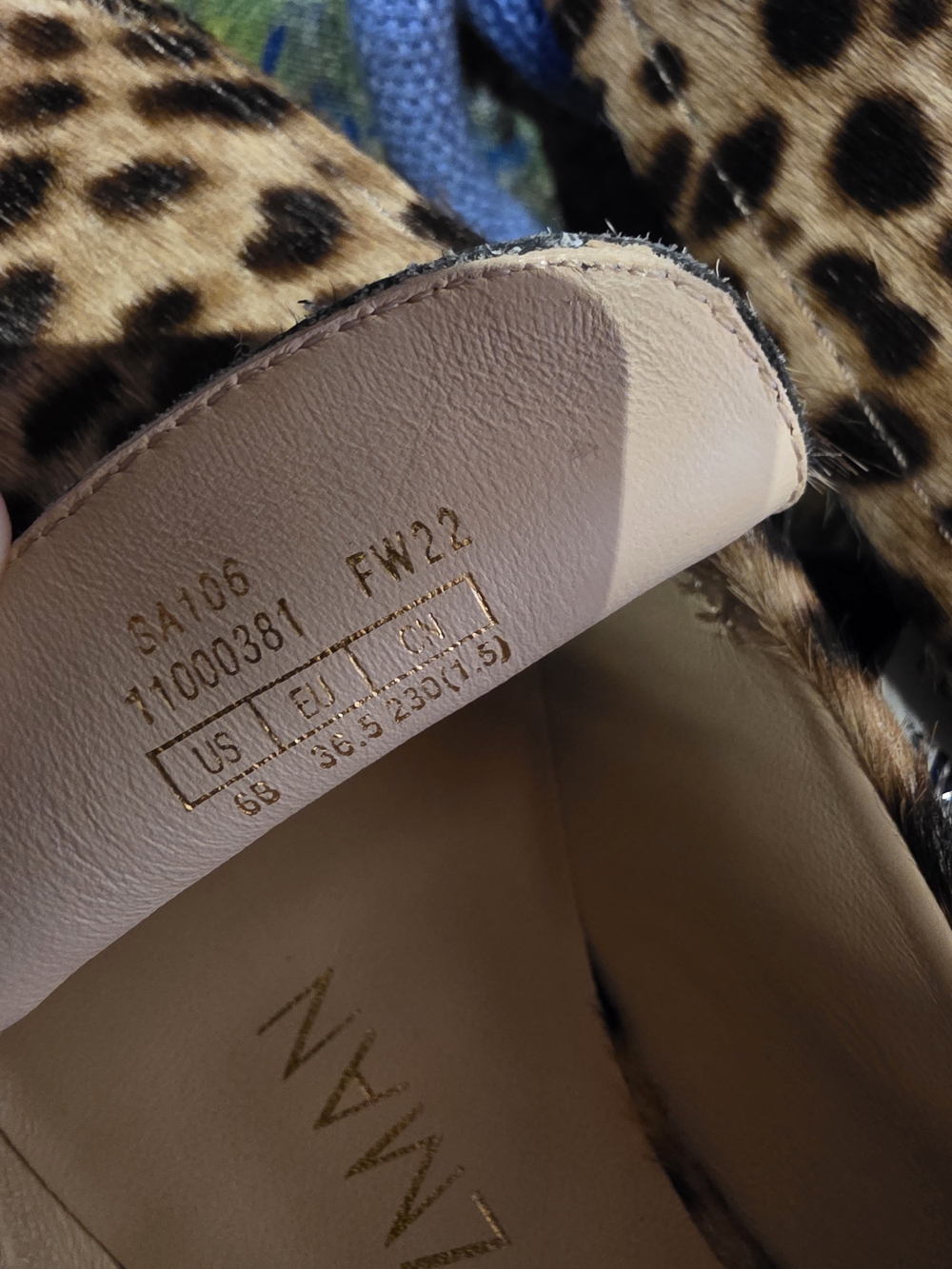 Stuart Weitzman Leopard Pony Hair Penny Loafers in Brown and Bege.Size 6.5 - Picture 7 of 9